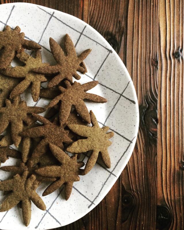 die-hanflinge-weitere-produkte-bio-hanf-keks-backmischung-vegan image 3