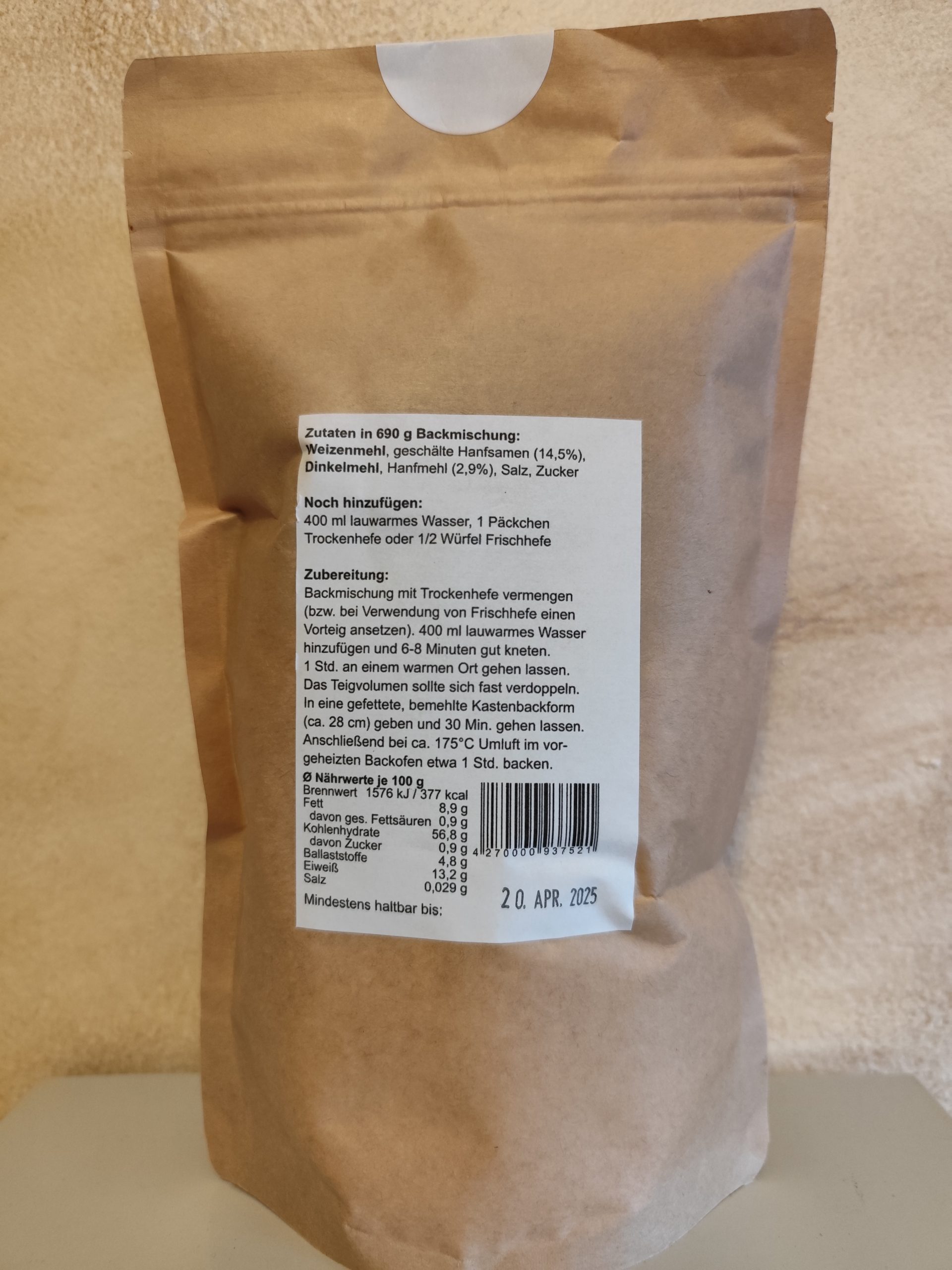 r-ckinger-hanfbrot-backmischung-mit-mehl-kr-utlein-m-hle image 2